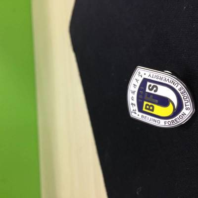 徽章銀幣定制新篇章 從紀(jì)念收藏到企業(yè)榮耀的多元服務(wù)